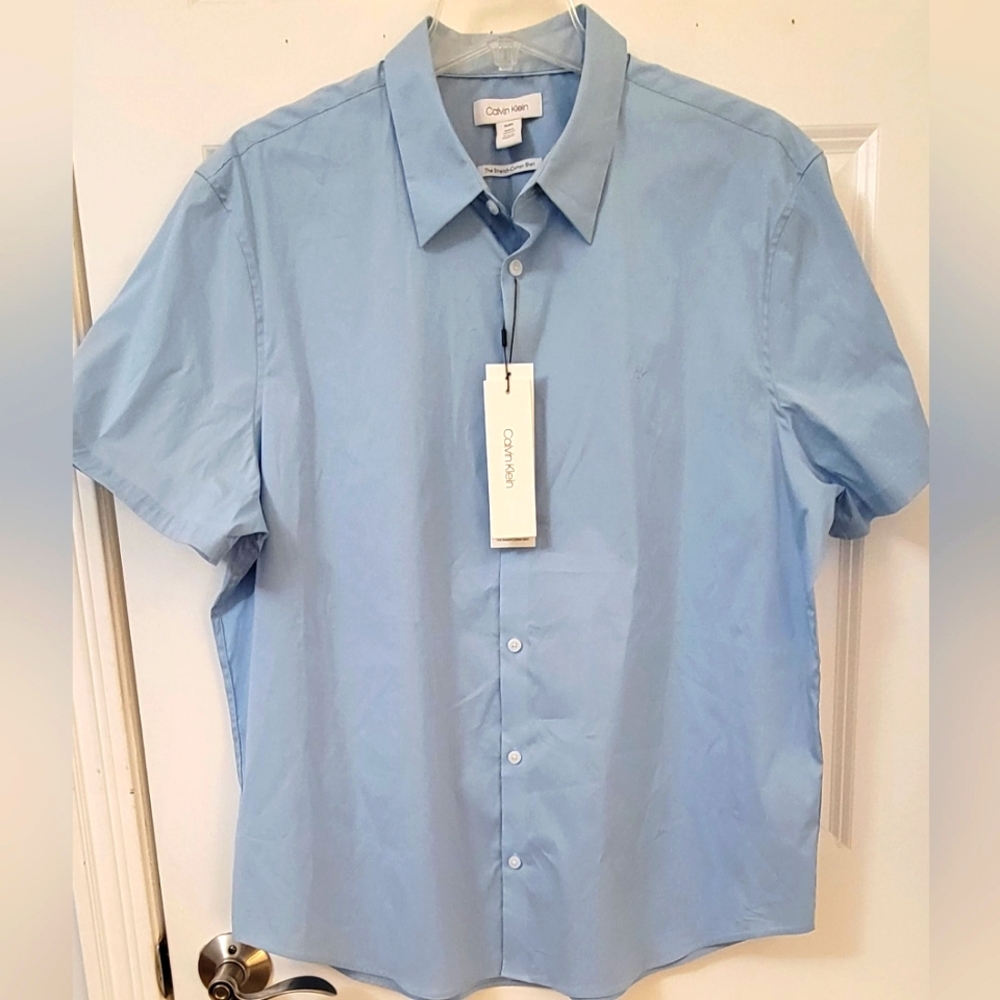 NWT Mens Calvin Klein Shirt